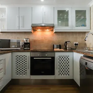 Ocean View C403 By Ctha Apartment